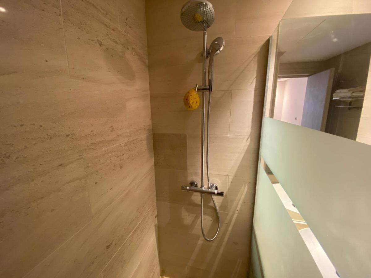 Tres Beau Studio A Ain Diab Casablanca Exterior photo